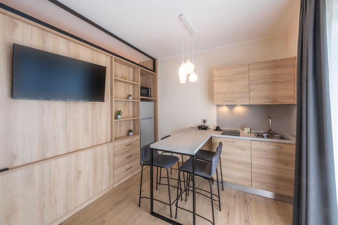 Evo Suites Apartments Limone sul Garda Extérieur photo